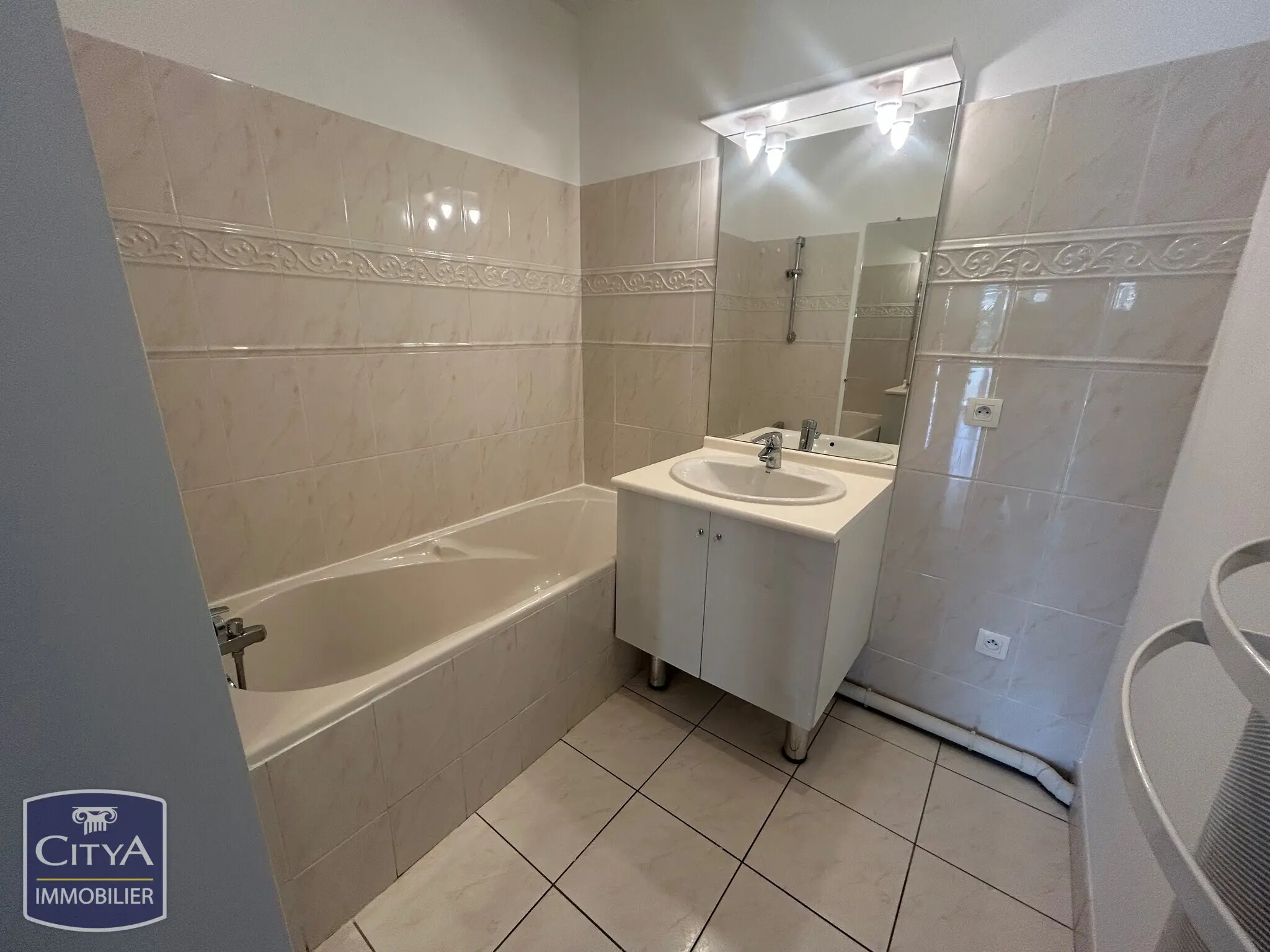 Photo 11 appartement Saint-Cyr-sur-Loire