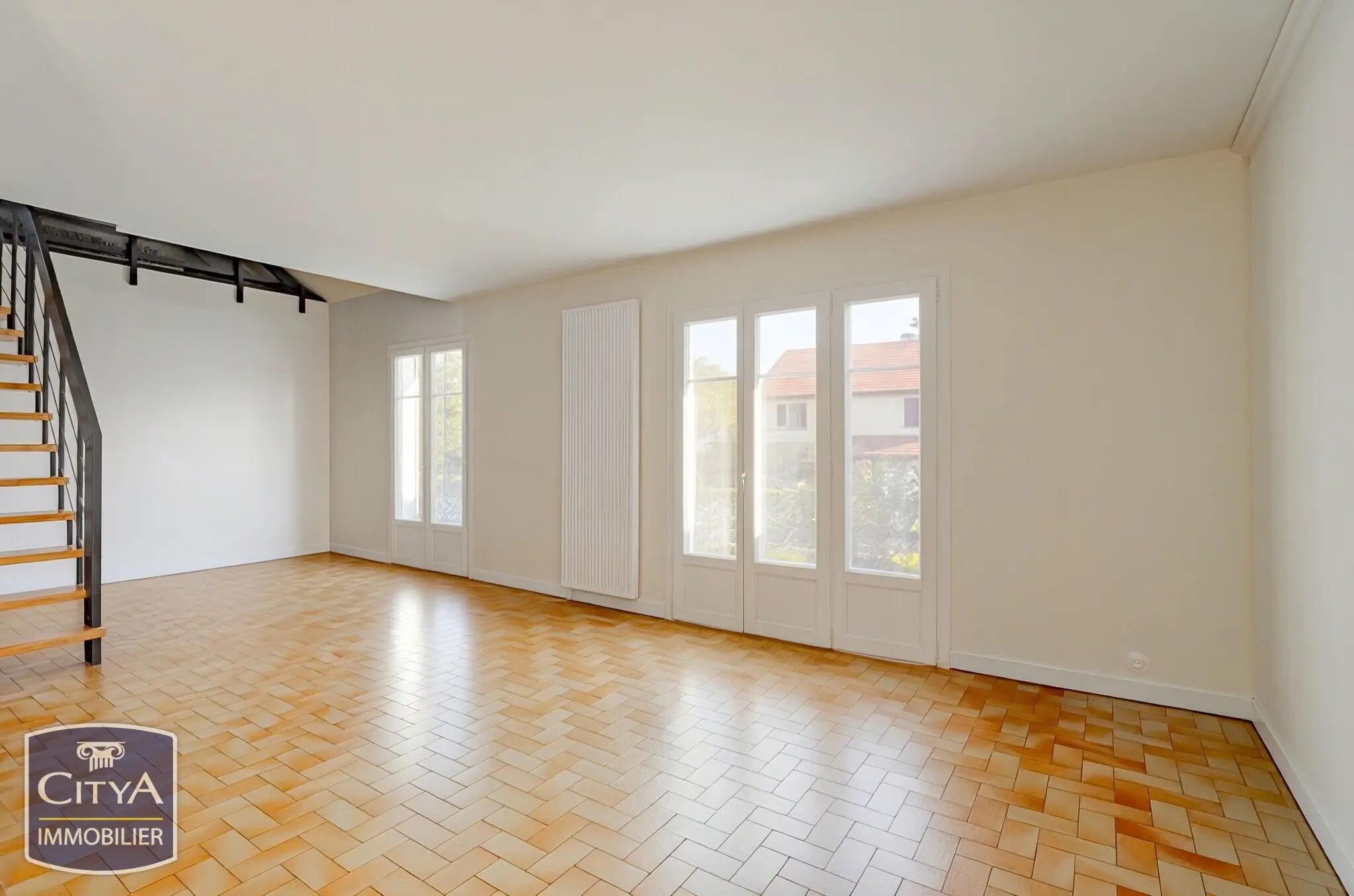 Photo 2 Maison 6 pièces 120m²