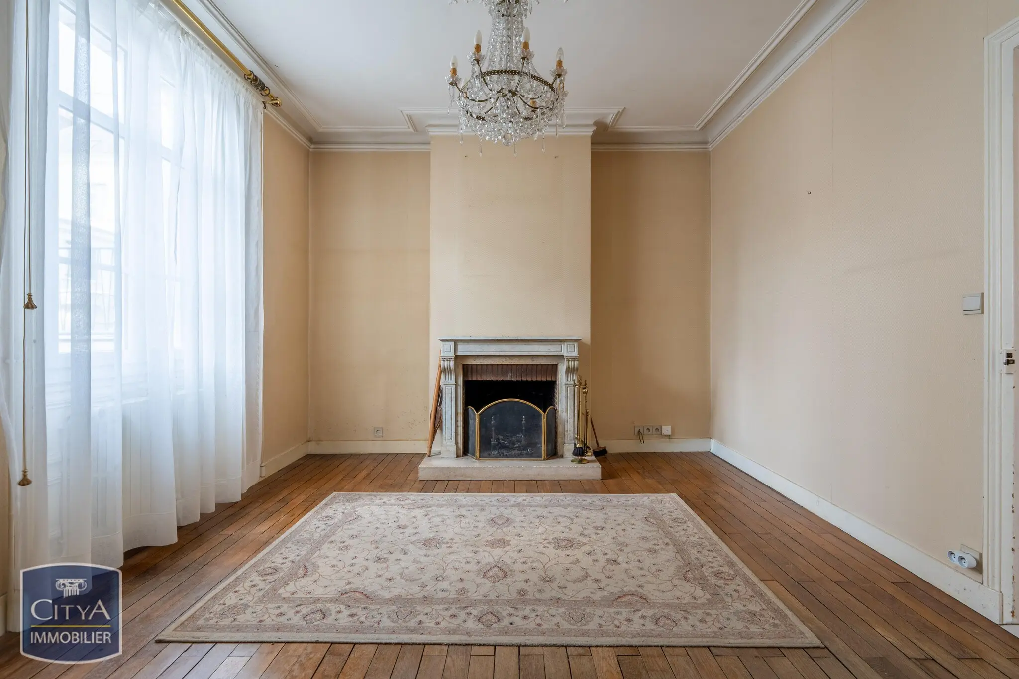 Photo 3 Maison 10 pièces 200m²