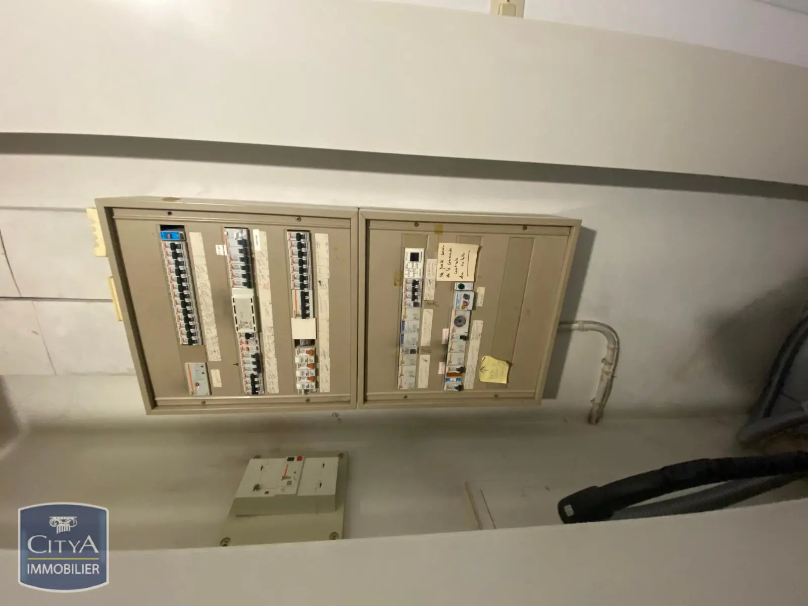 Photo 14 Appartement 10 pièces 186m²