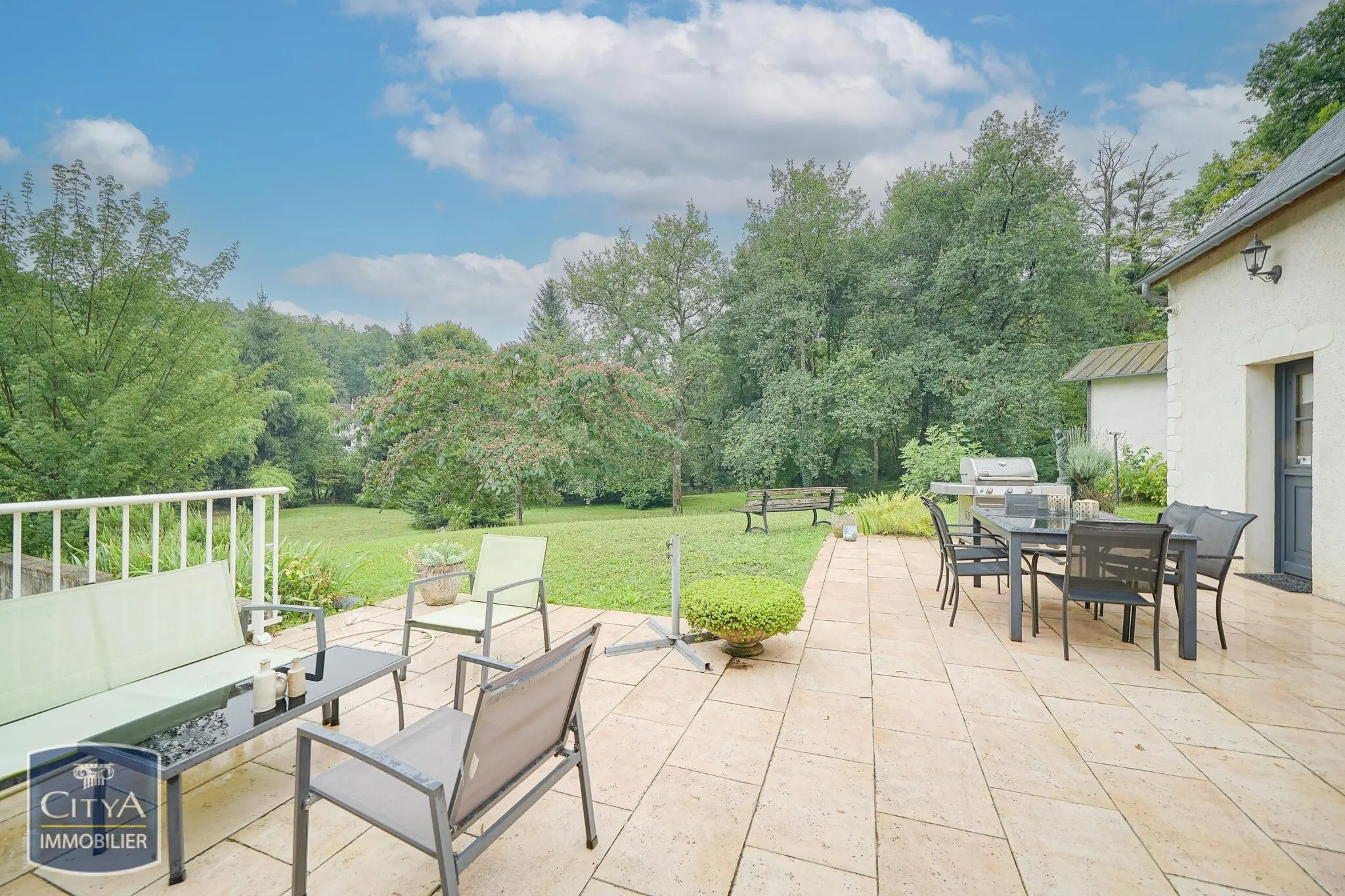 Photo 3 Maison 8 pièces 185m²