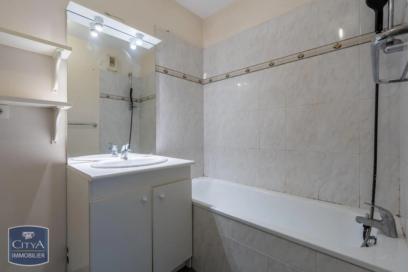 Photo 13 pour Appartement 2 pièces 47m² Photo 13 Appartement 2 pièces 47m²