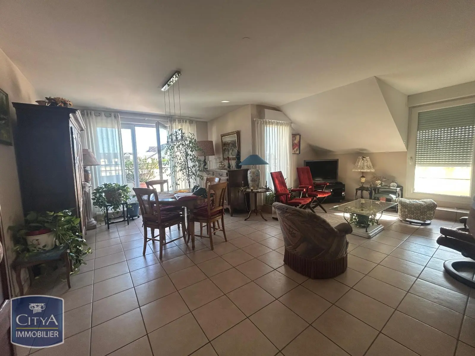 Photo 3 Appartement 5 pièces 118m²
