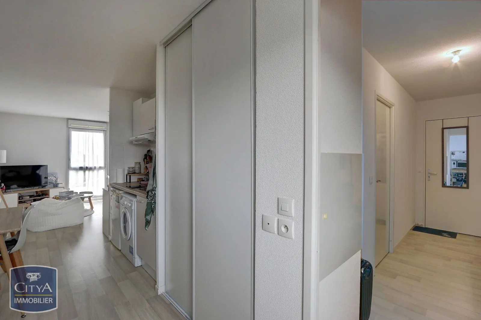 Photo 3 Appartement 1 pièce 38m²