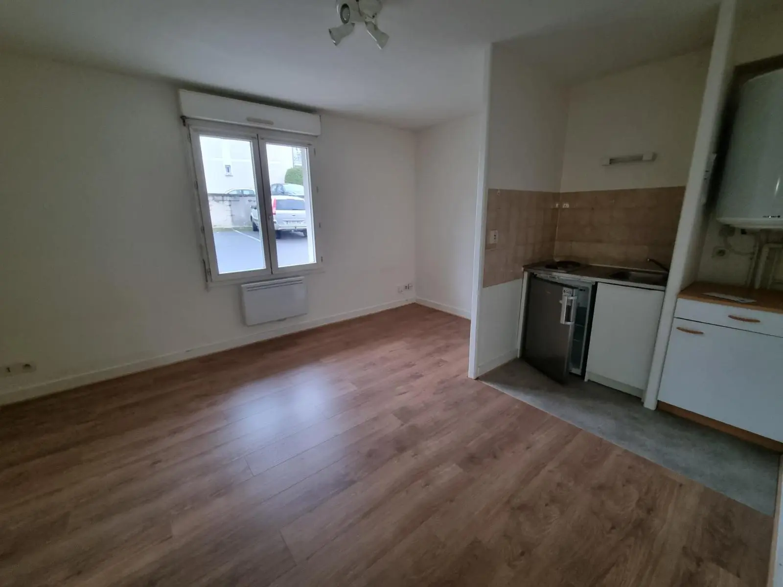 Photo 2 Appartement 1 pièce 22.08m²