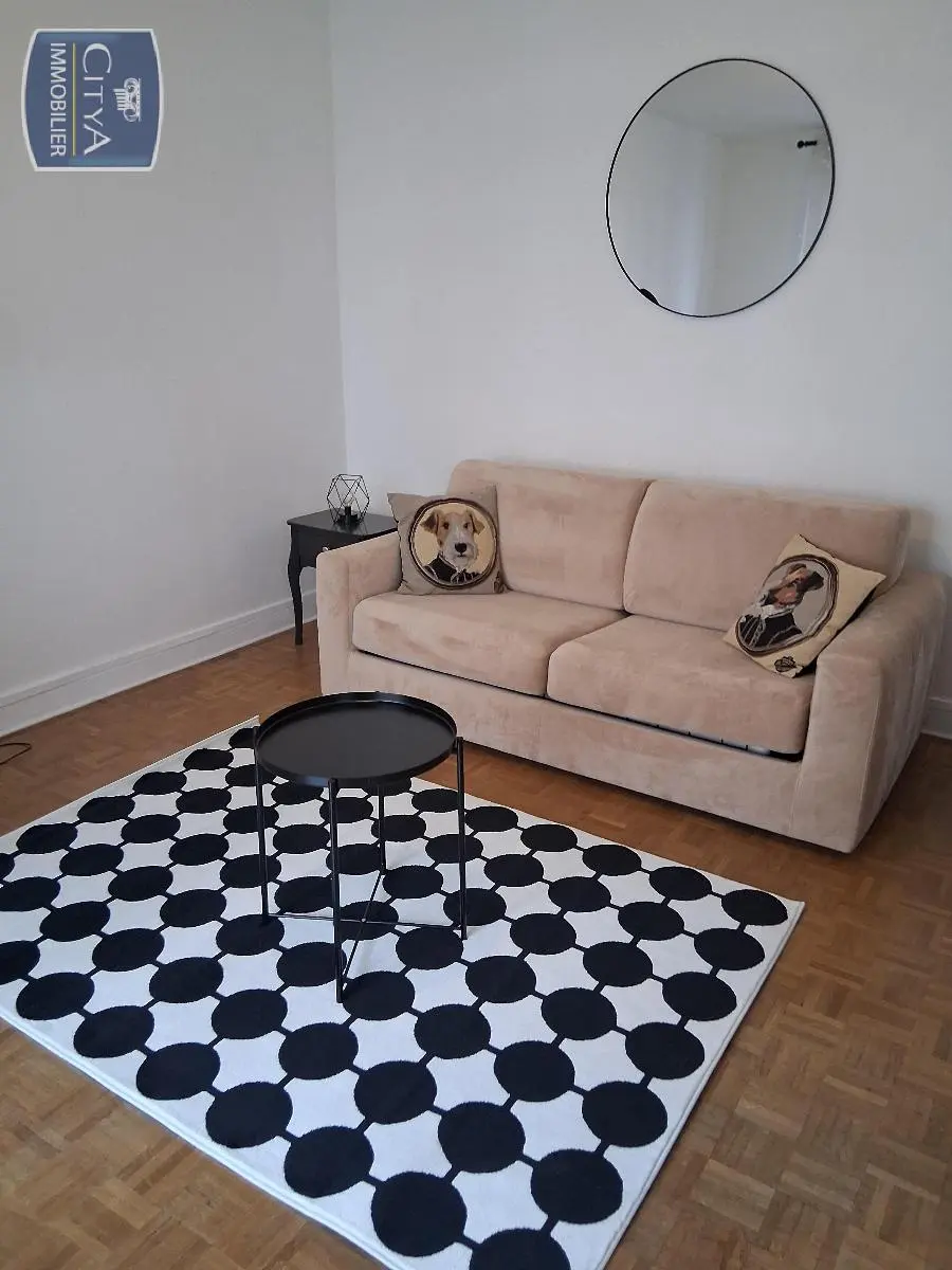 Photo 1 Appartement 1 pièce 28.1m²