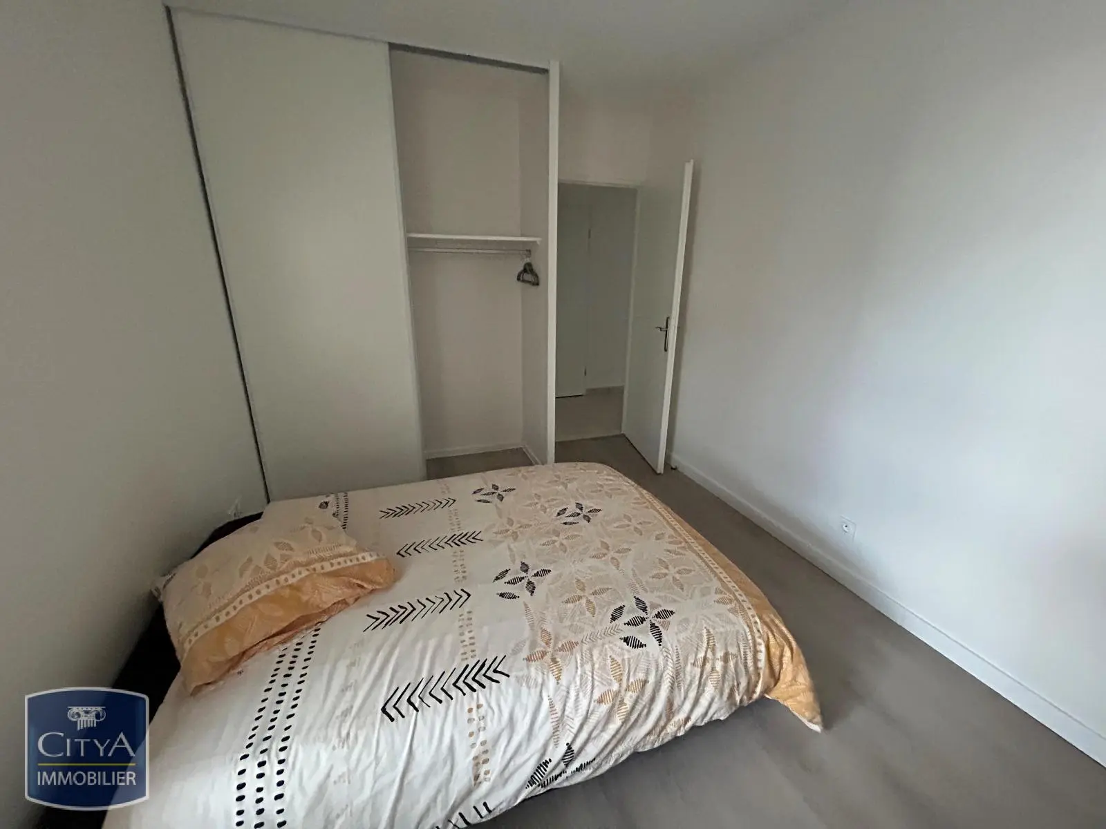 Photo 2 appartement Tours