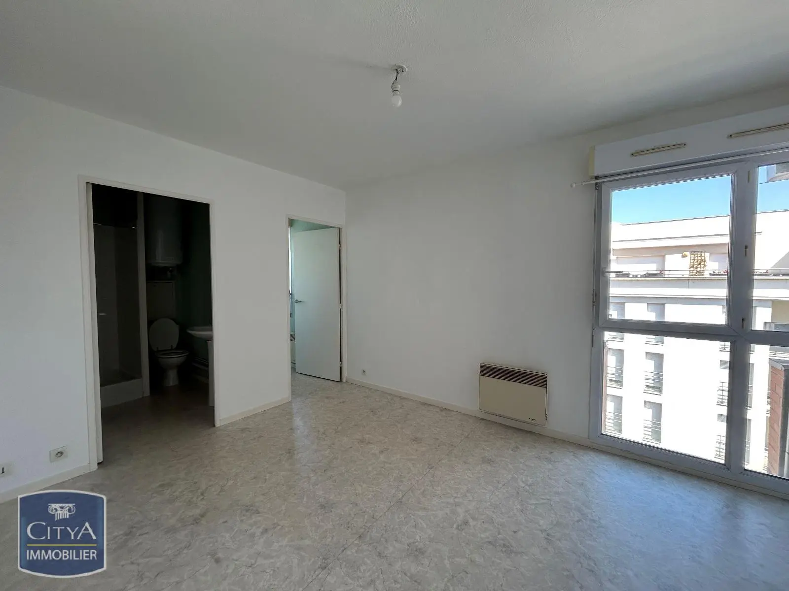 Photo 1 Appartement 1 pièce 19.88m²
