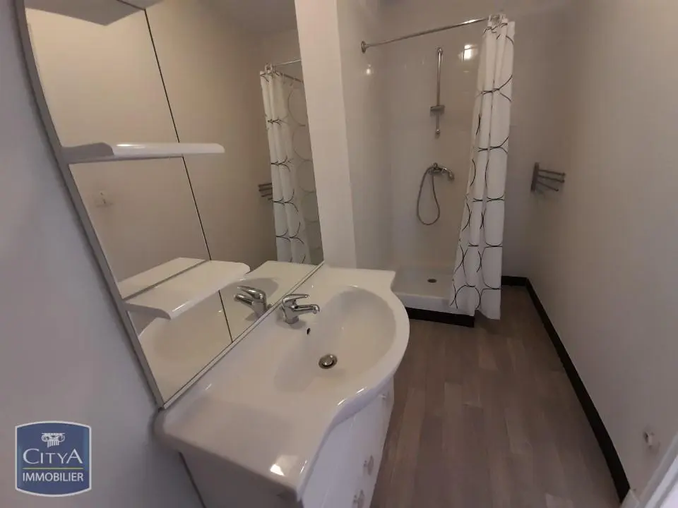 Photo 3 Appartement 1 pièce 25.96m²