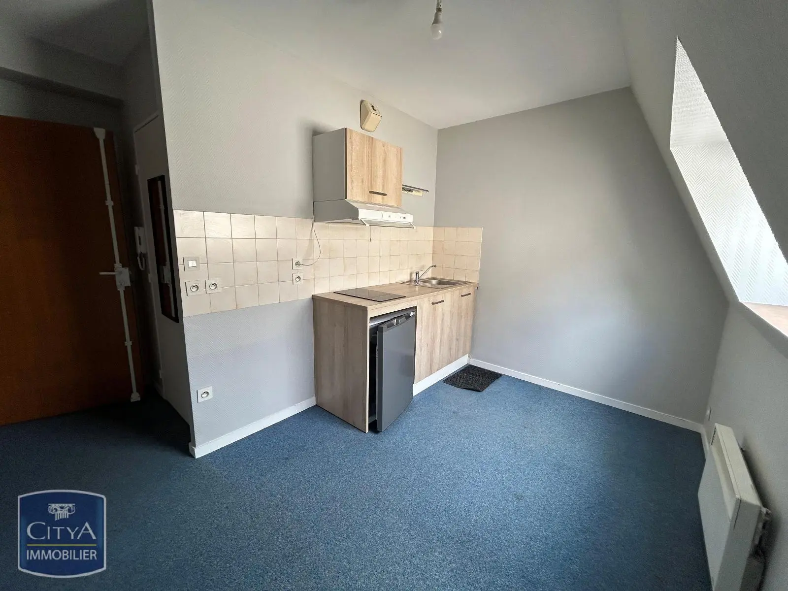 Photo 1 Appartement 1 pièce 12.13m²