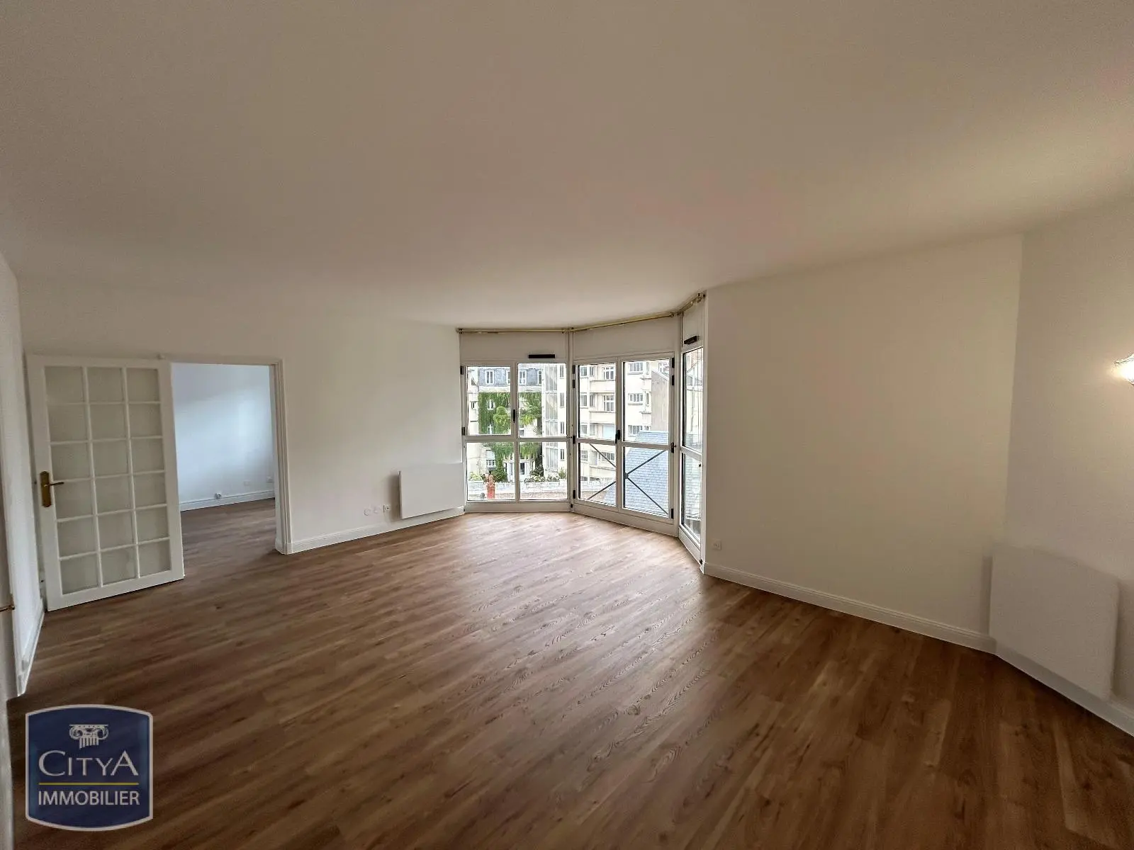 Photo 2 Appartement 4 pièces 110m²