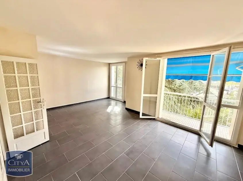 Photo 1 Appartement 4 pièces 69.83m²