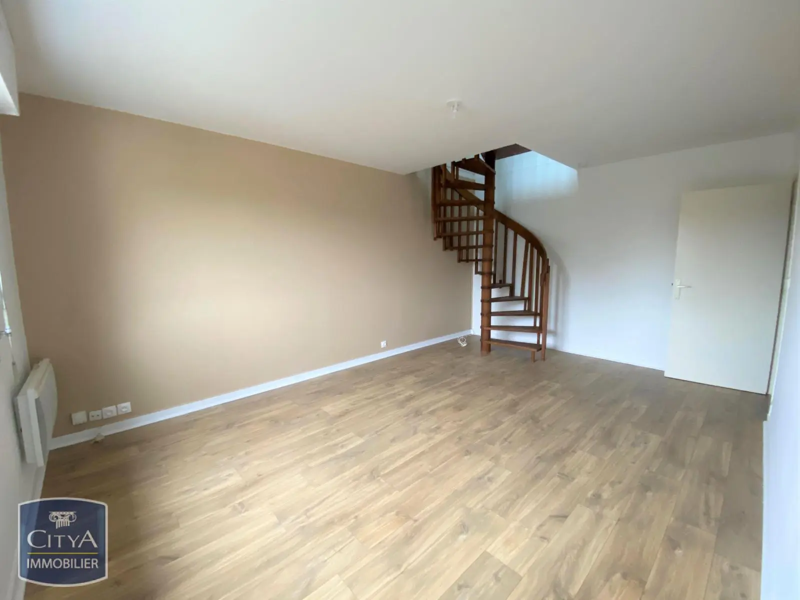 Photo 1 Appartement 3 pièces 57.82m²