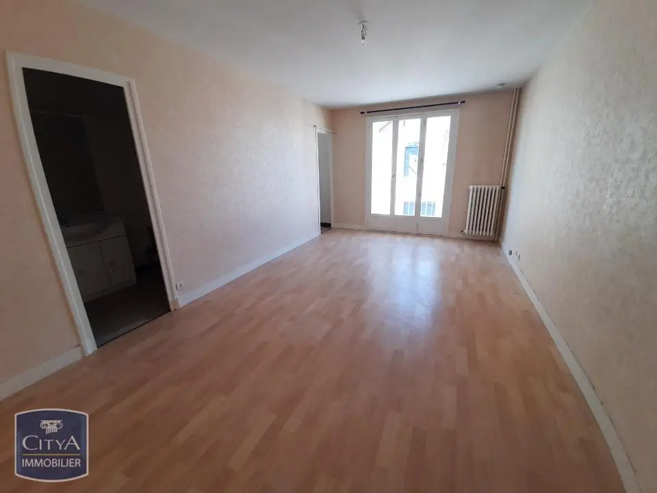 Photo 1 Appartement 1 pièce 25.96m²