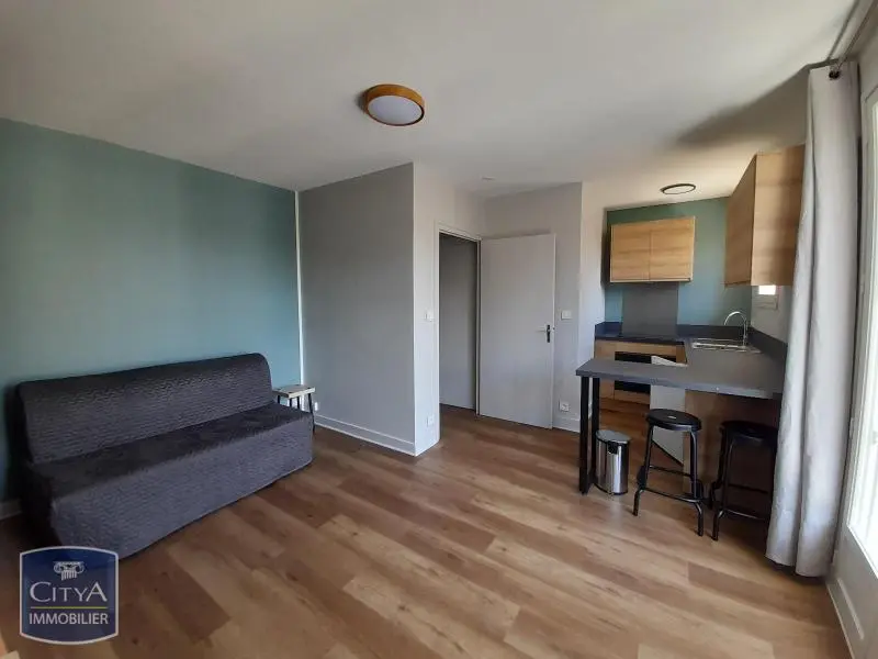 Photo 1 Appartement 1 pièce 22.02m²