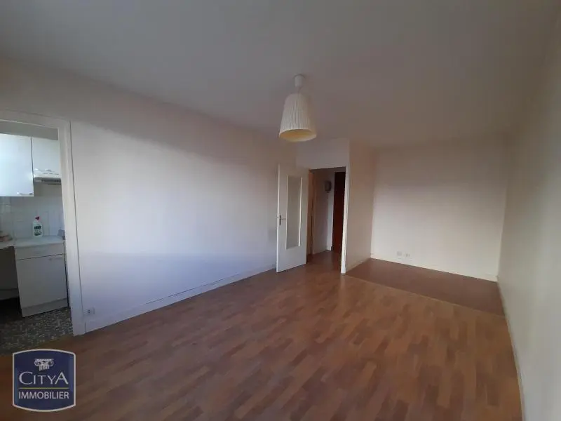Photo 2 Appartement 1 pièce 25.99m²