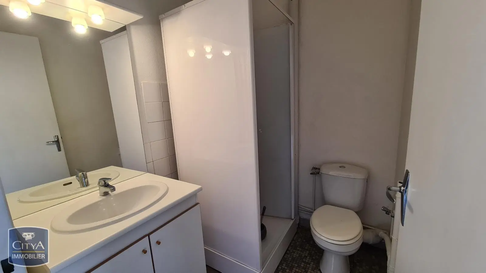 Photo 4 Appartement 1 pièce 30.93m²