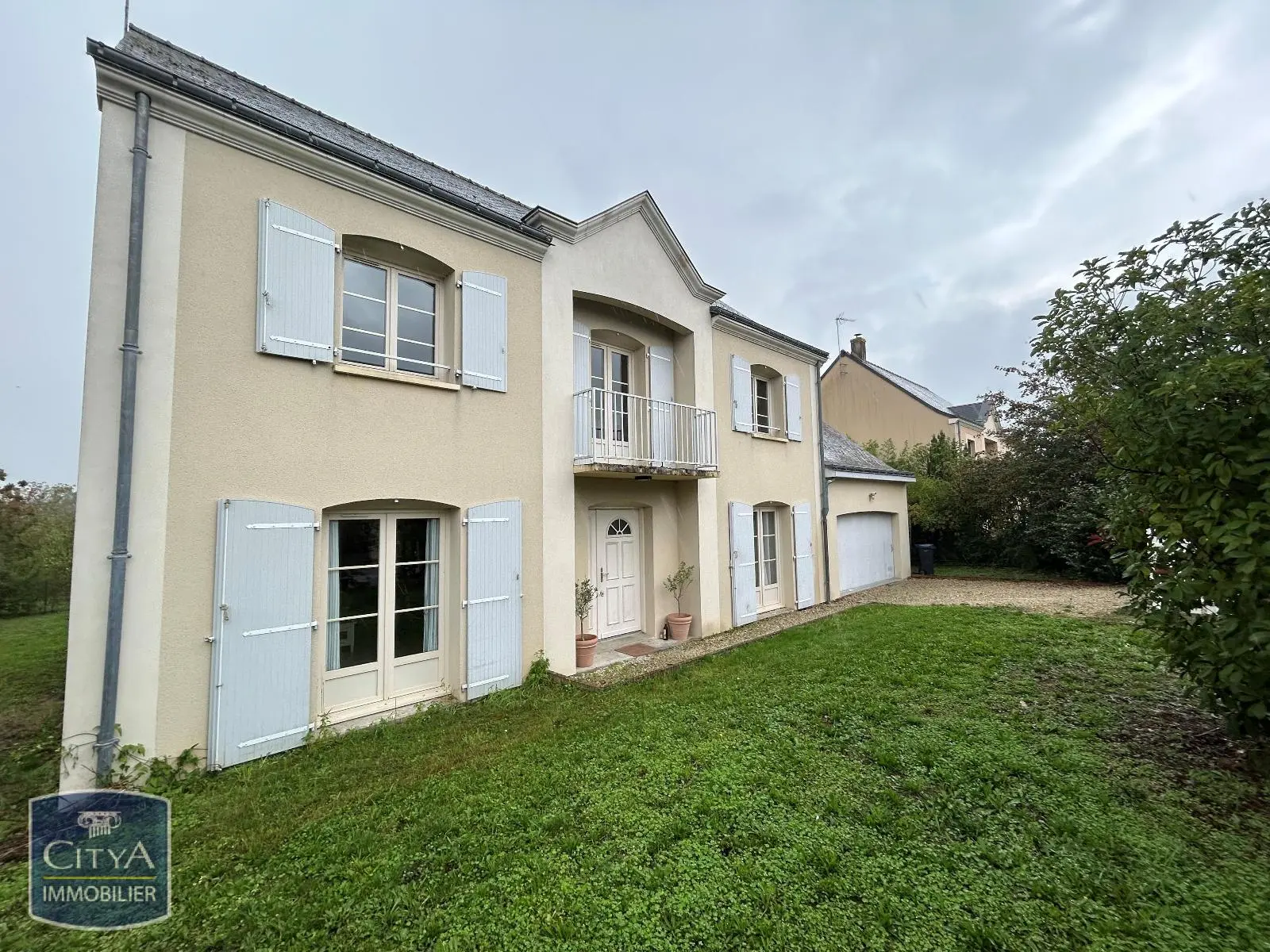 Photo 1 Maison 7 pièces 169.9m²