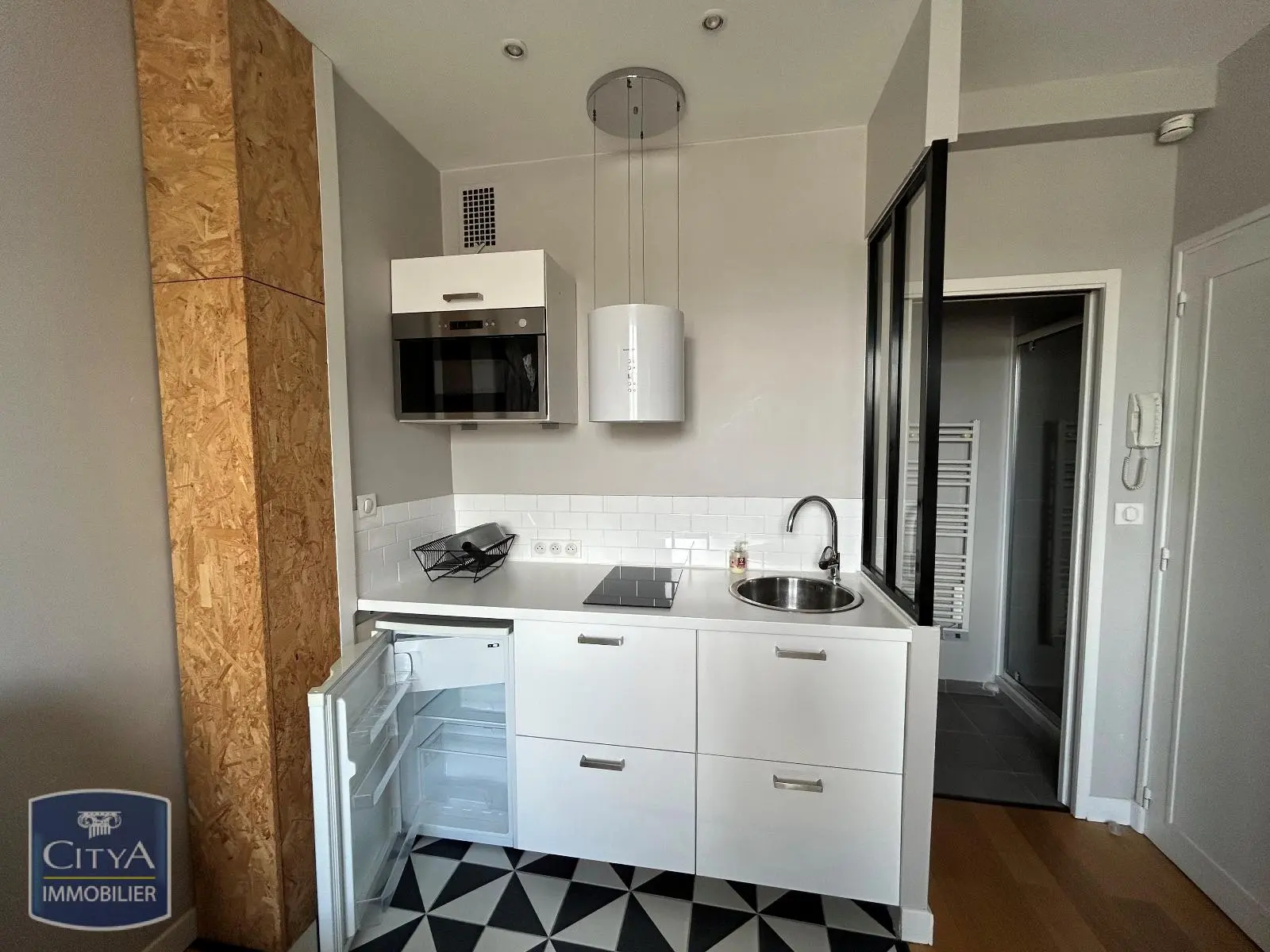 Photo 3 Appartement 1 pièce 14m²