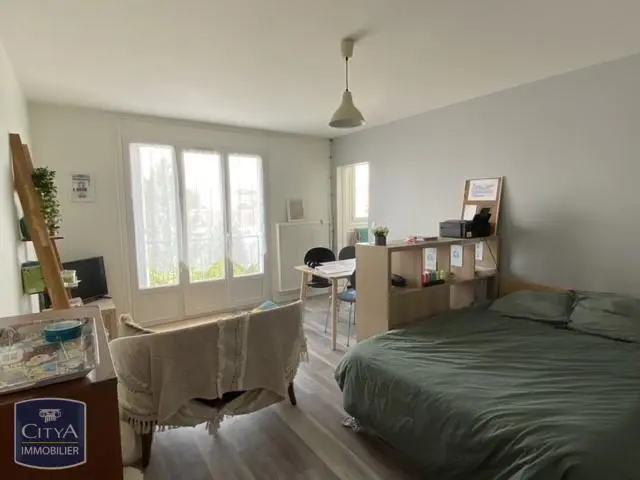Photo 1 Appartement 1 pièce 30.99m²