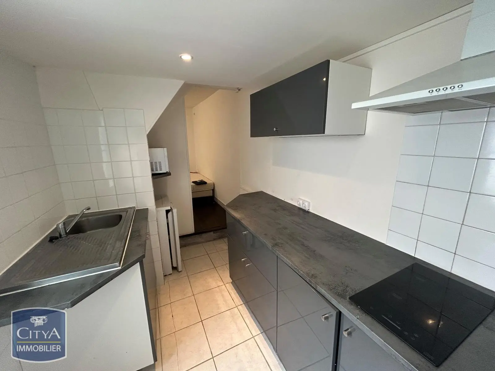 Photo 1 Appartement 1 pièce 21m²