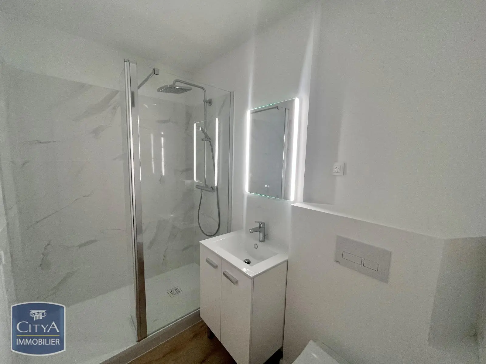 Photo 3 Appartement 1 pièce 34.4m²