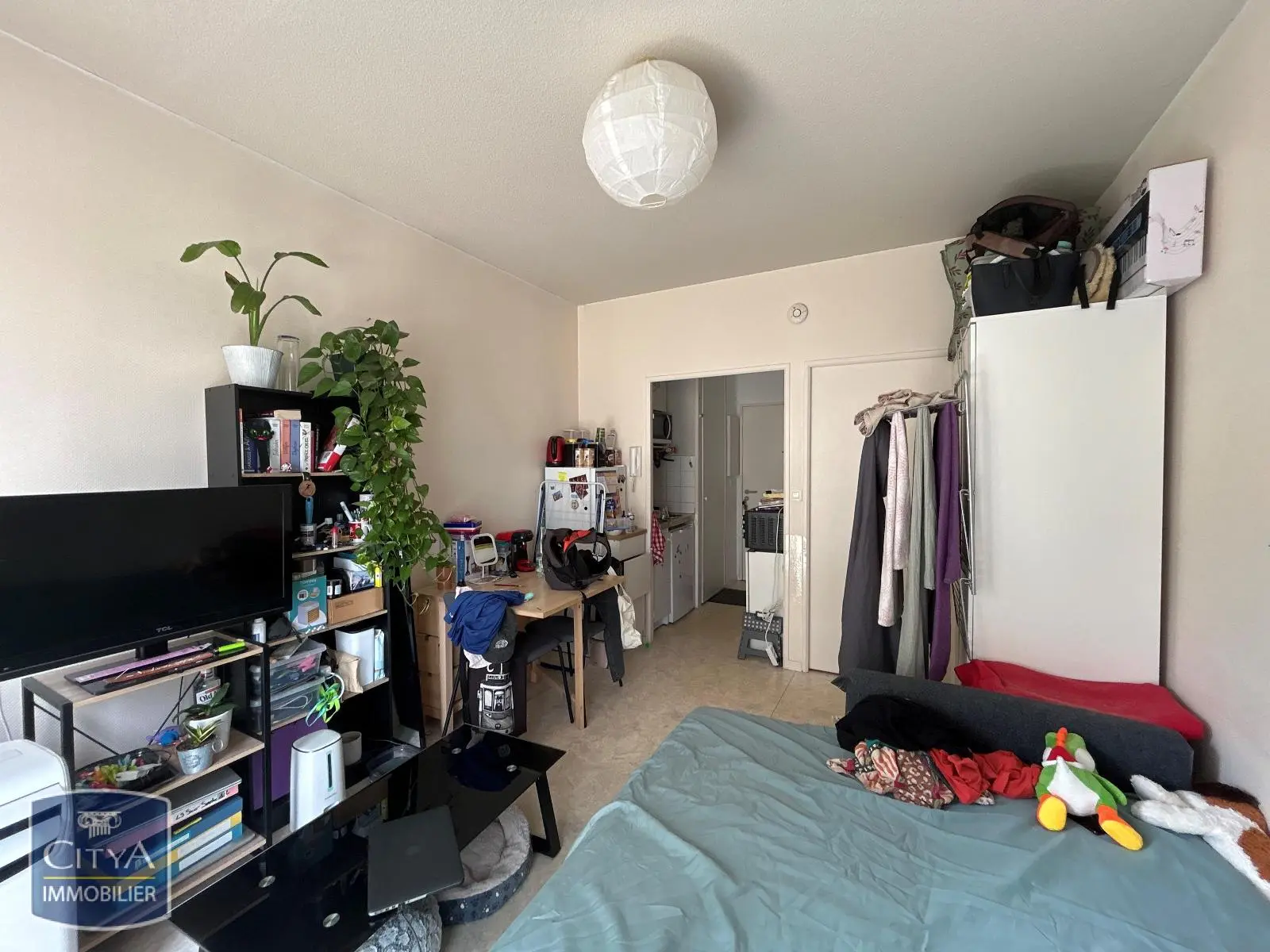 Photo 2 Appartement 1 pièce 19.76m²