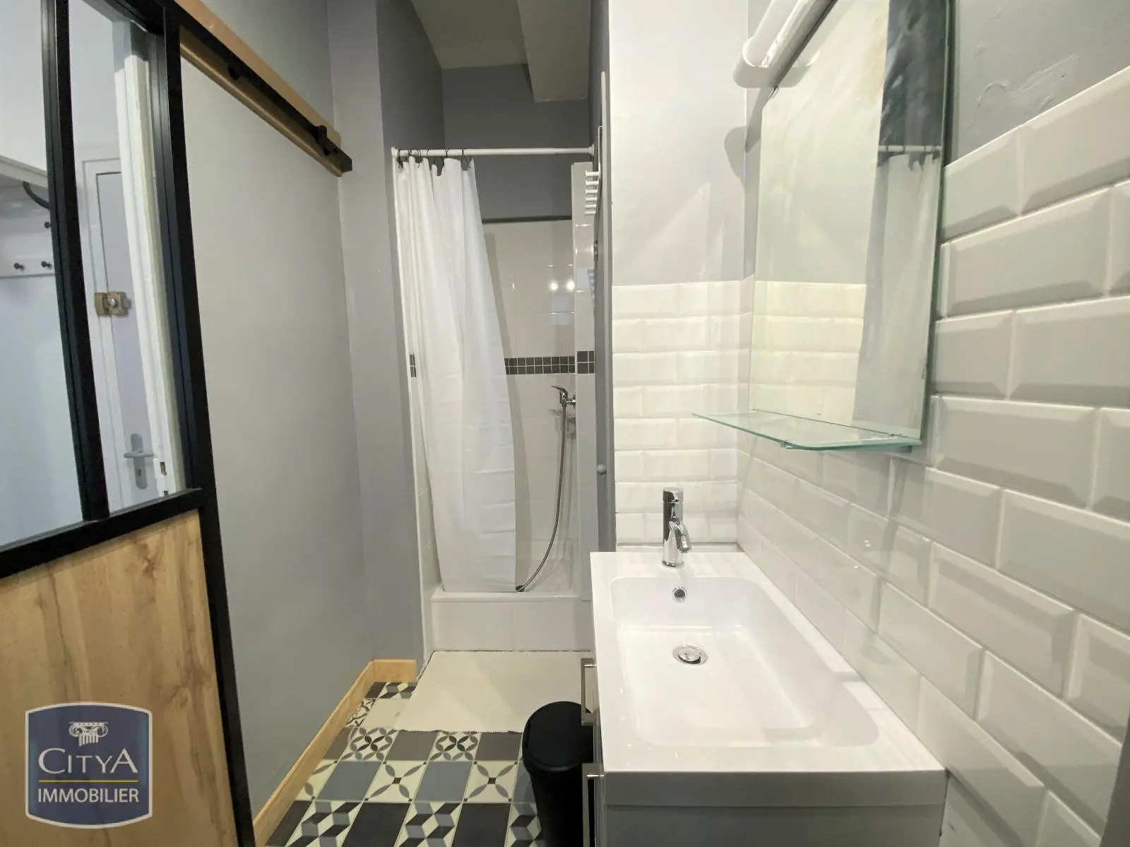 Photo 3 Appartement 1 pièce 13.51m²