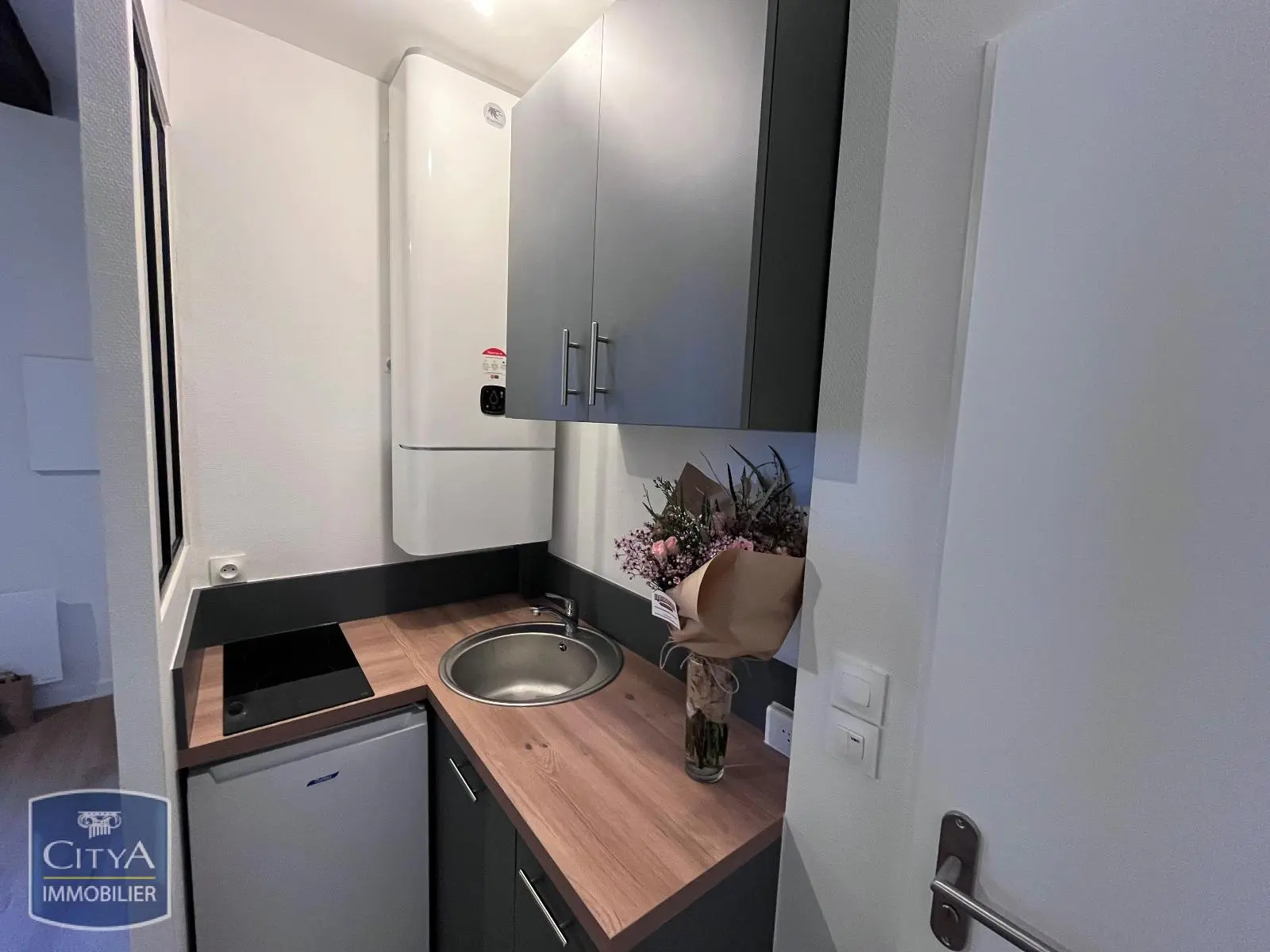 Photo 4 Appartement 1 pièce 24.84m²