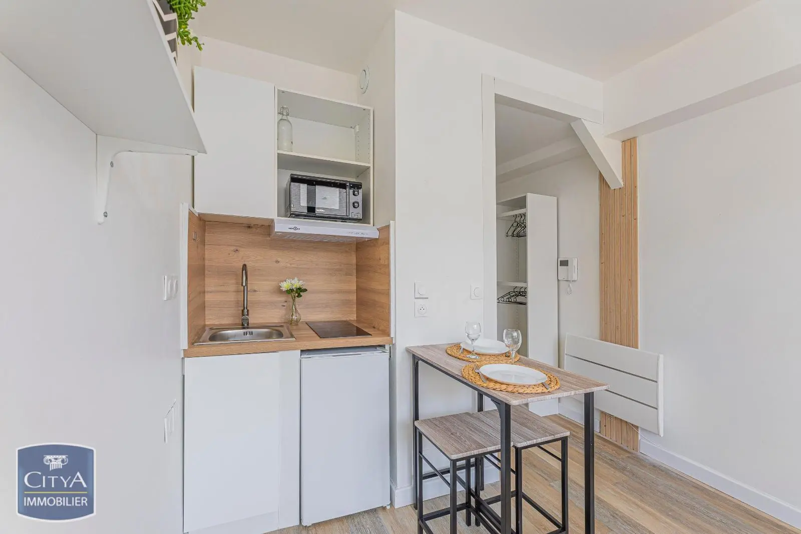 Photo 4 Appartement 1 pièce 15.52m²