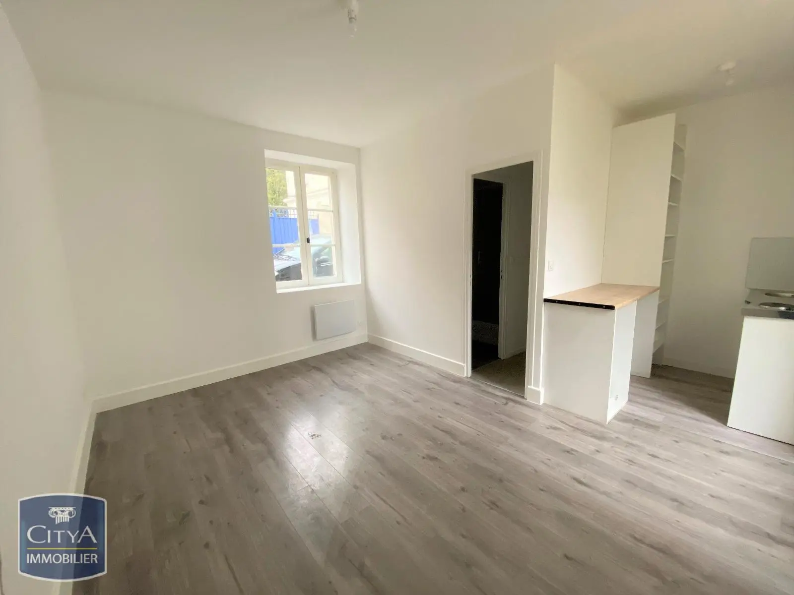 Photo 1 Appartement 1 pièce 20.4m²