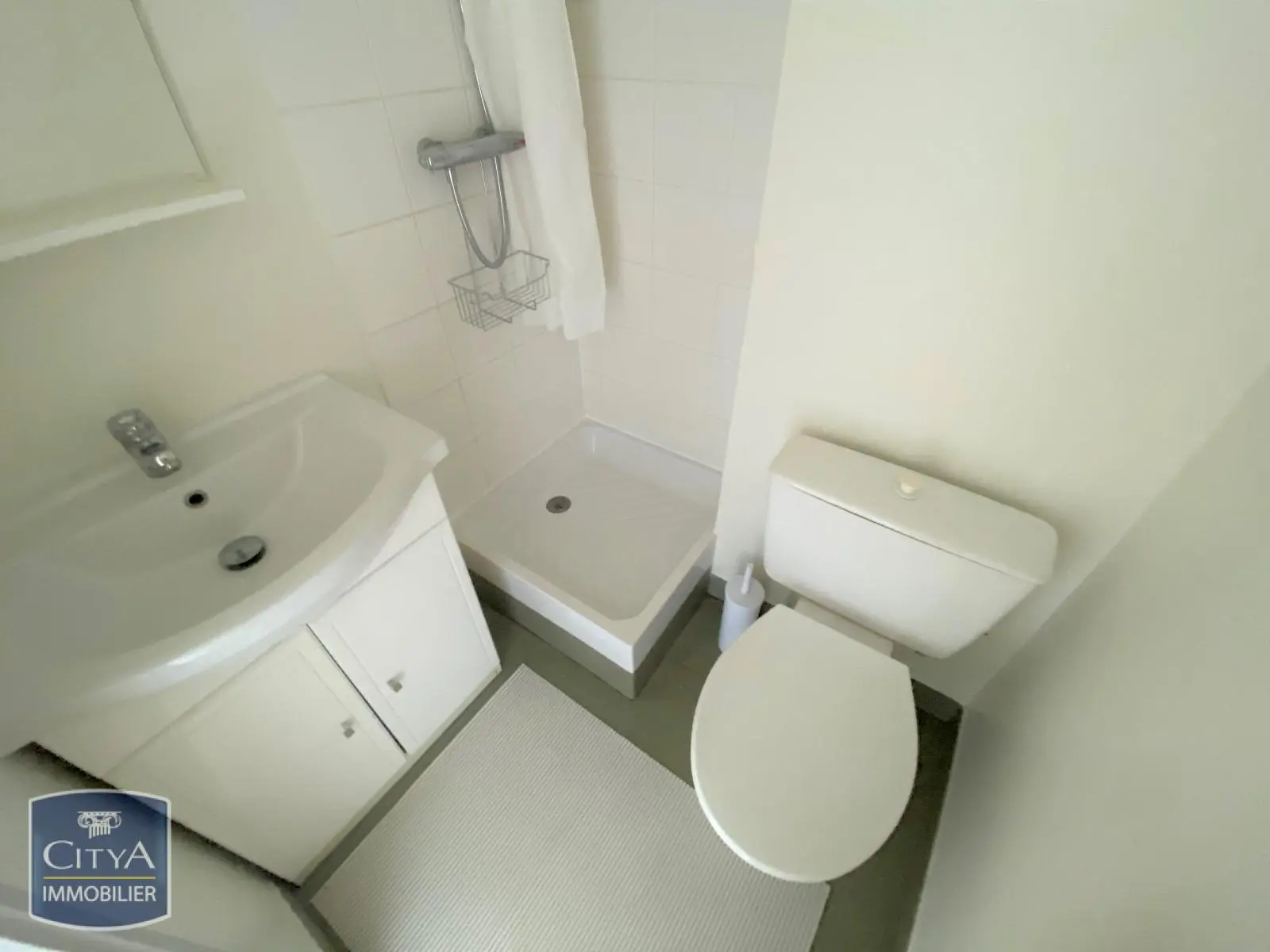 Photo 5 Appartement 1 pièce 12.8m²