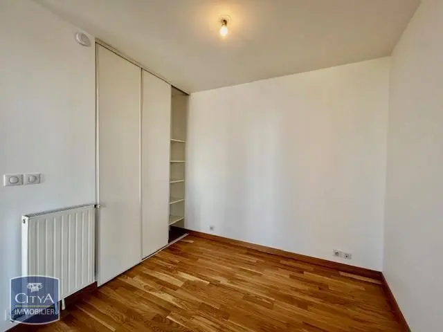 Photo 5 Appartement 1 pièce 32.8m²