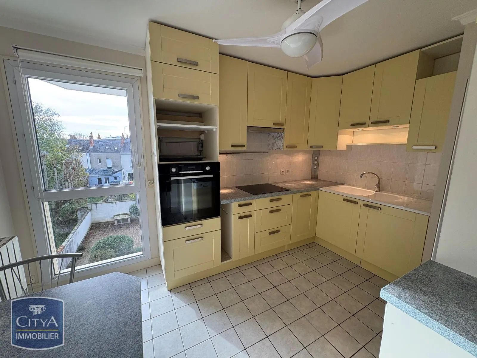 Photo 1 Appartement 3 pièces 77.29m²