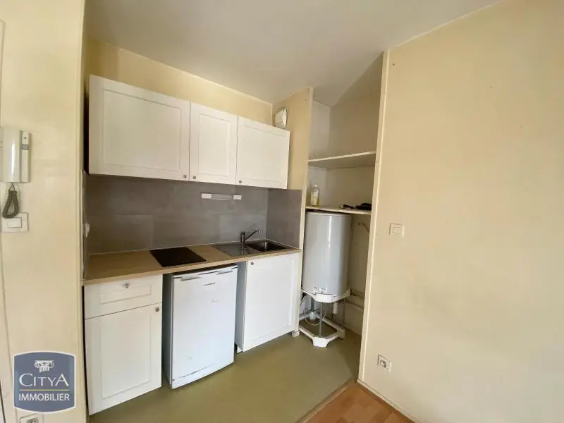 Photo 1 Appartement 1 pièce 25.51m²