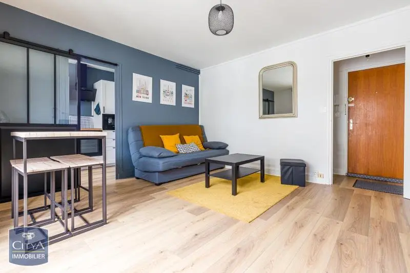 Photo 2 Appartement 1 pièce 33.14m²