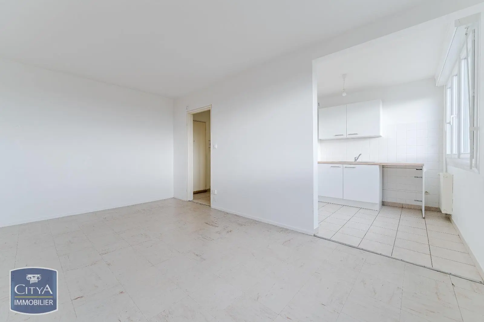 Photo 4 Appartement 1 pièce 25.6m²