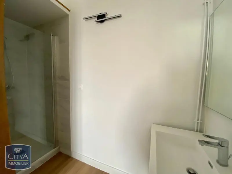 Photo 4 Appartement 1 pièce 24.54m²
