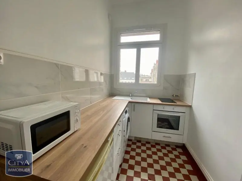 Photo 3 Appartement 1 pièce 24.54m²