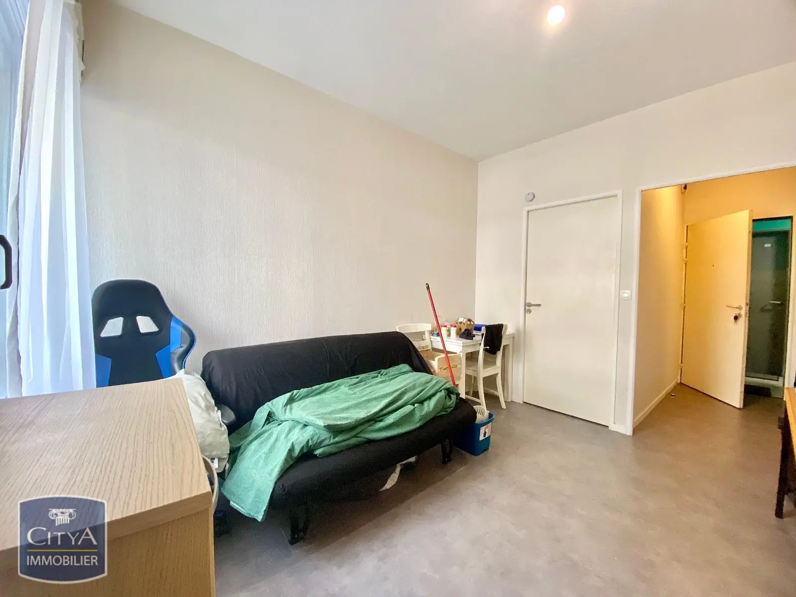 Photo 2 Appartement 1 pièce 18.38m²