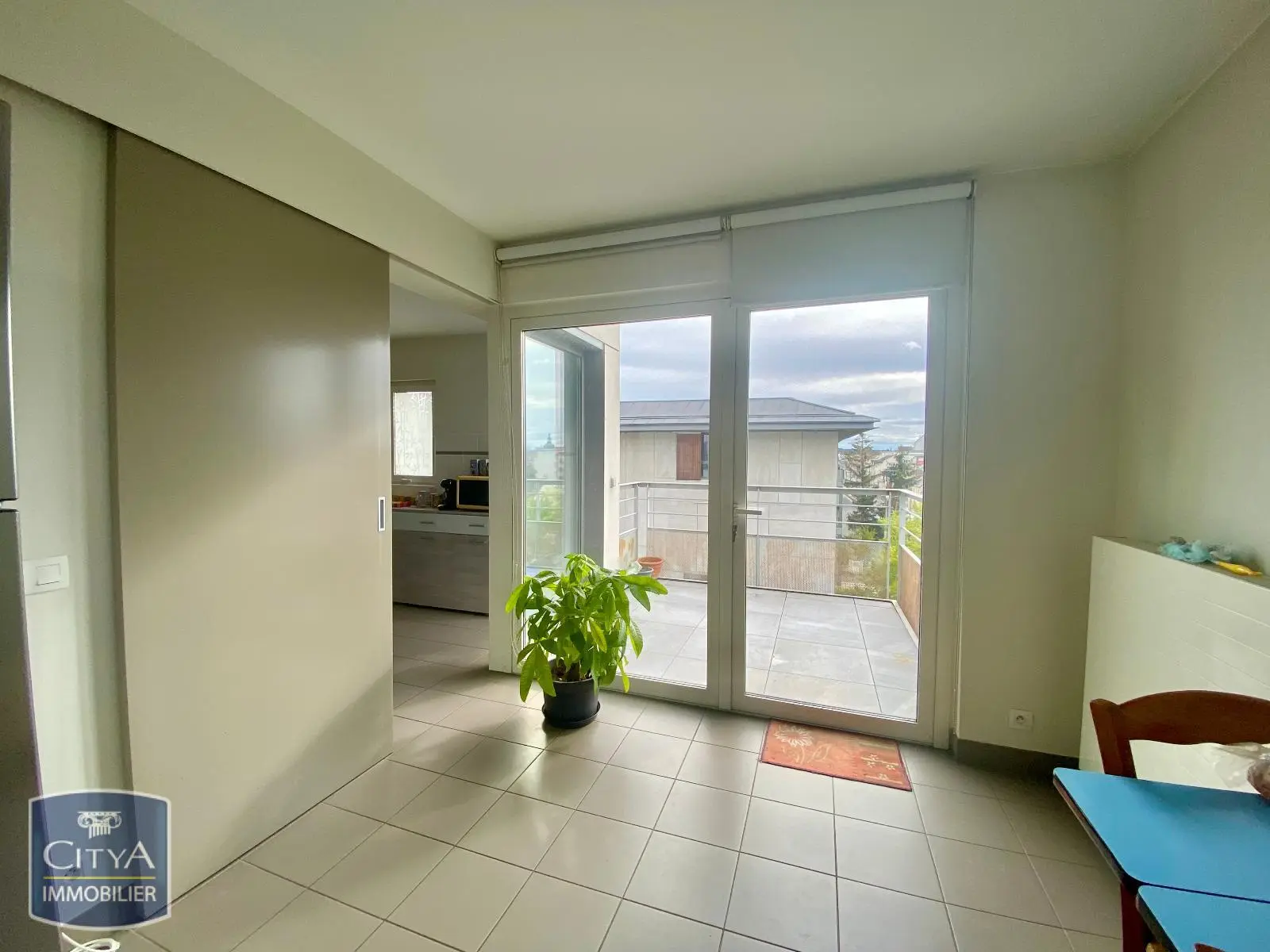 Photo 1 Appartement 4 pièces 106.63m²