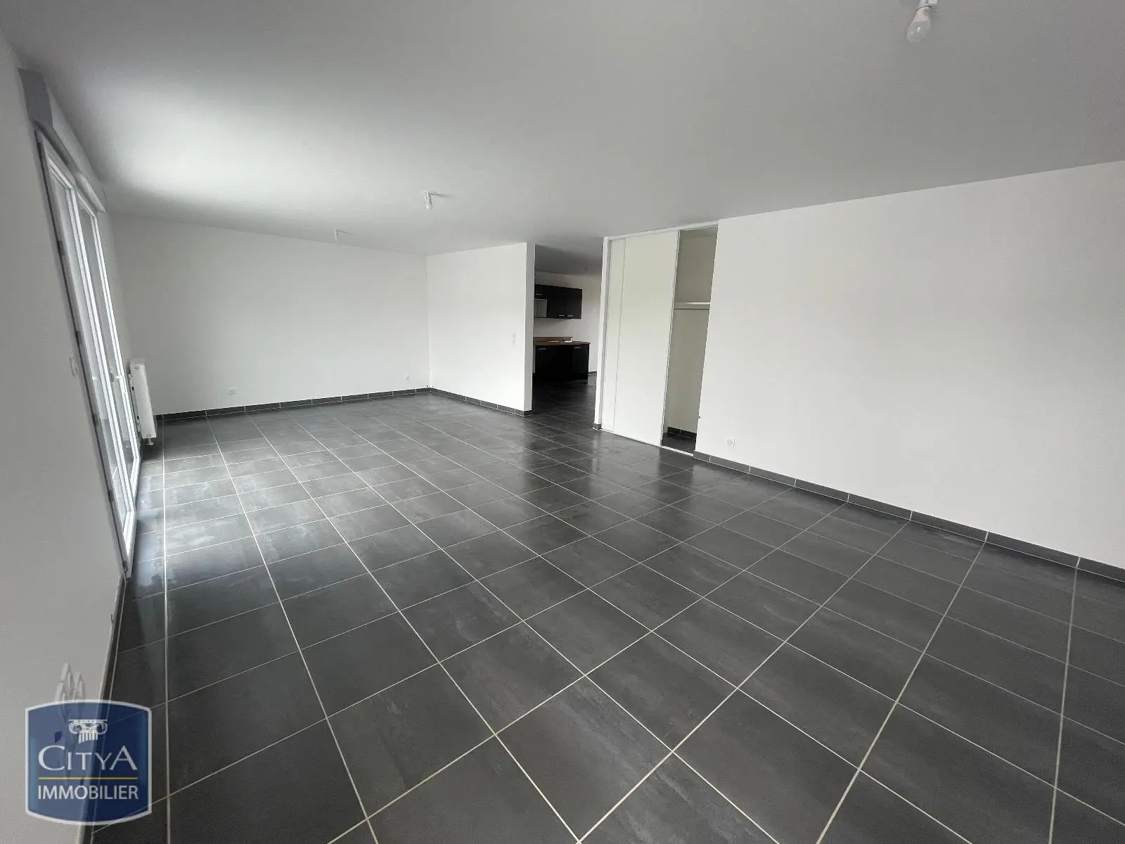 Photo 1 Appartement 3 pièces 106.17m²