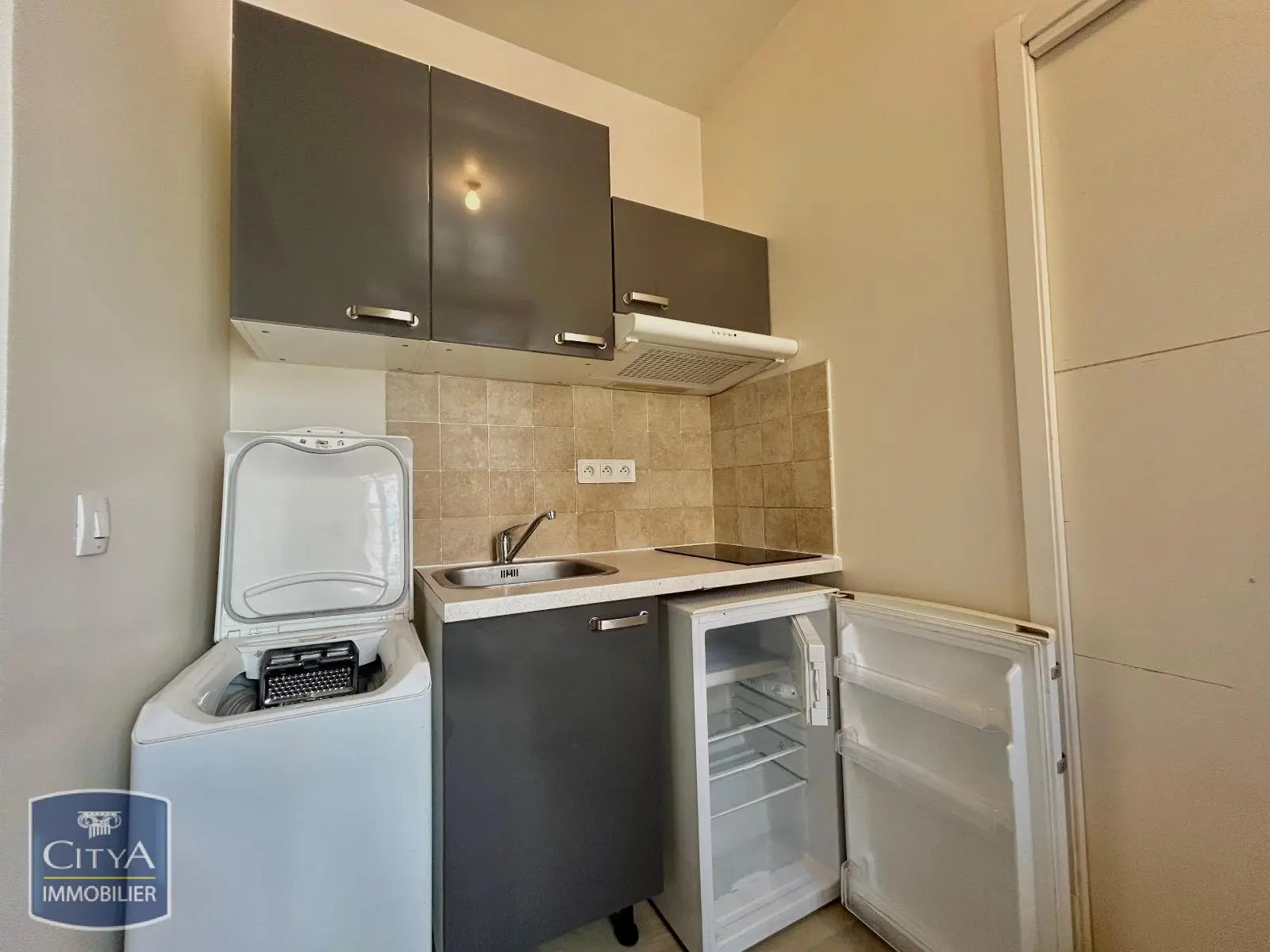 Photo 4 Appartement 1 pièce 15.51m²