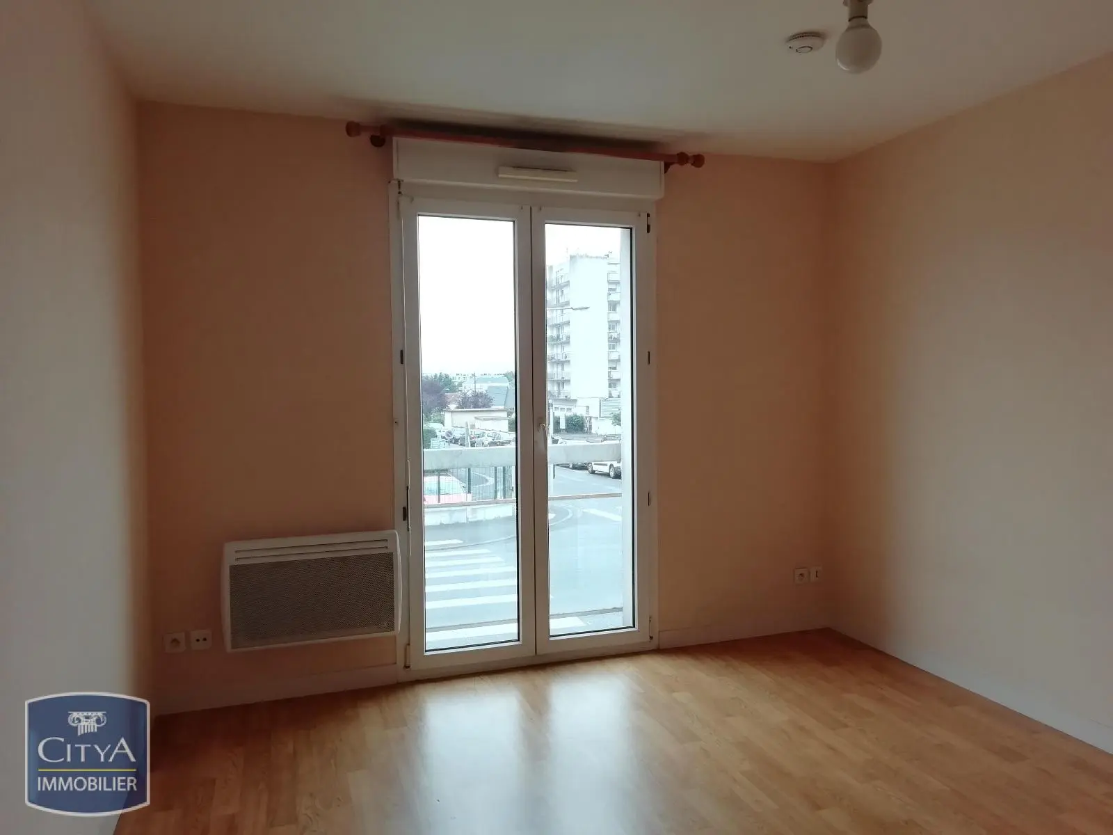 Photo 1 Appartement 1 pièce 19.97m²