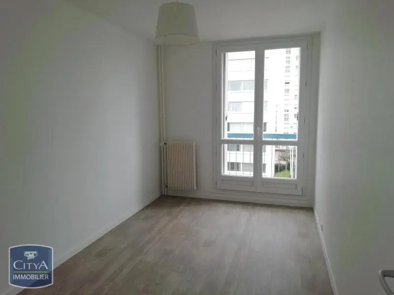 Photo 3 Appartement 4 pièces 82.78m²