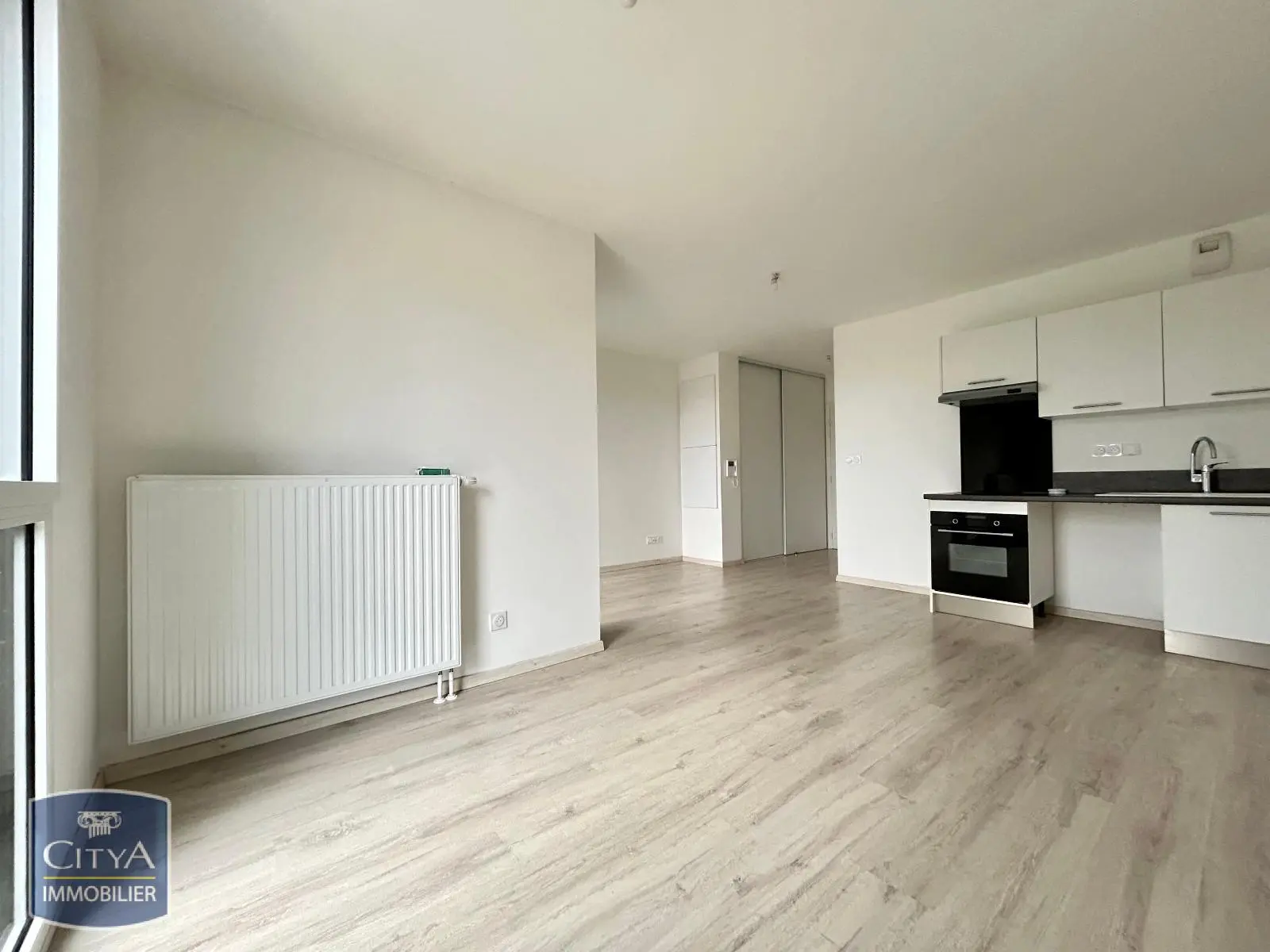Photo 1 Appartement 1 pièce 29.39m²