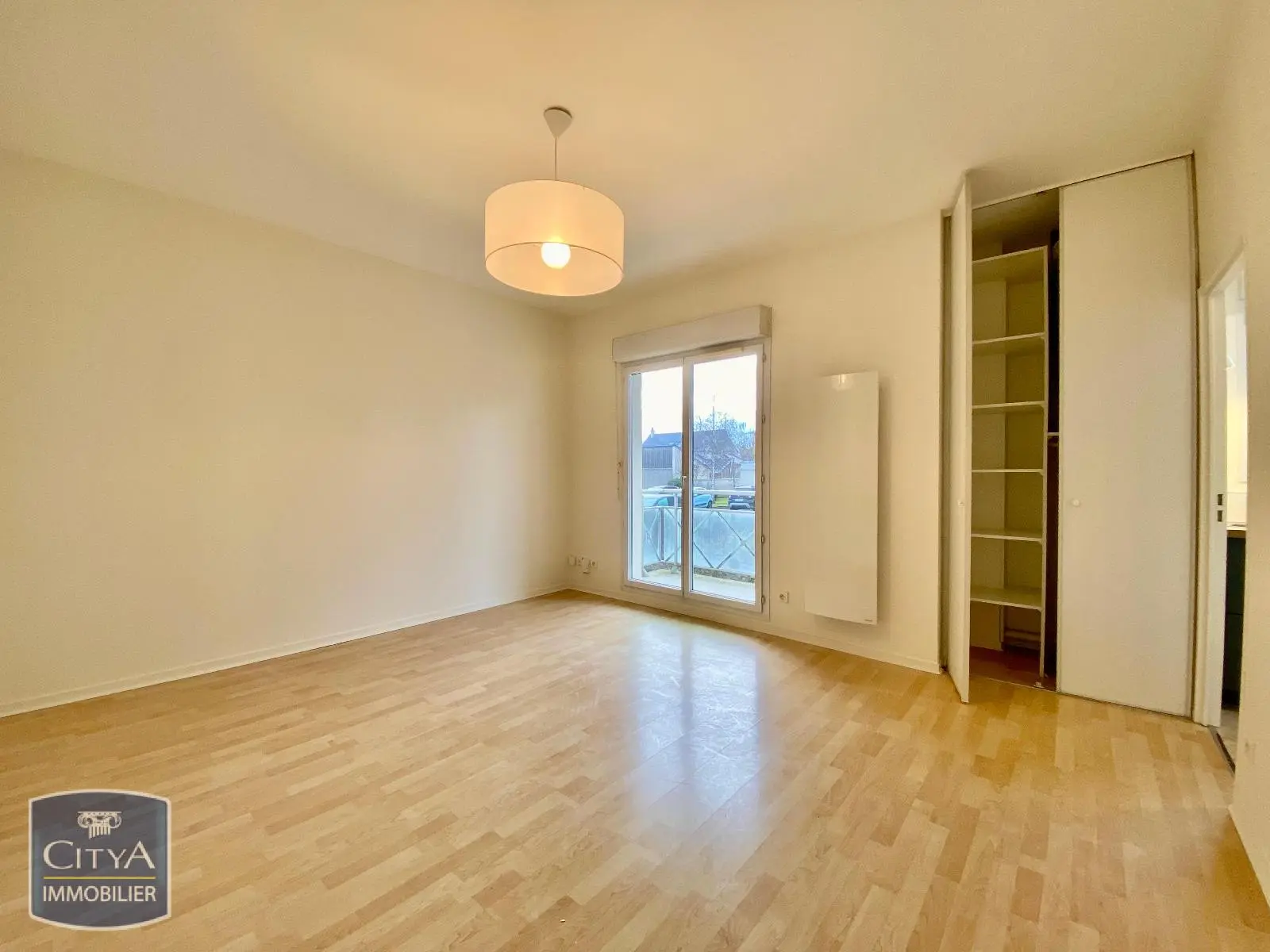 Photo 2 Appartement 1 pièce 29.7m²