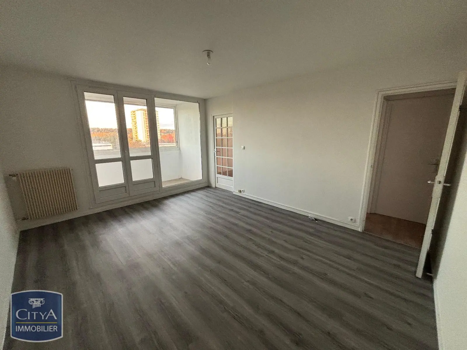 Photo 1 Appartement 4 pièces 82.78m²