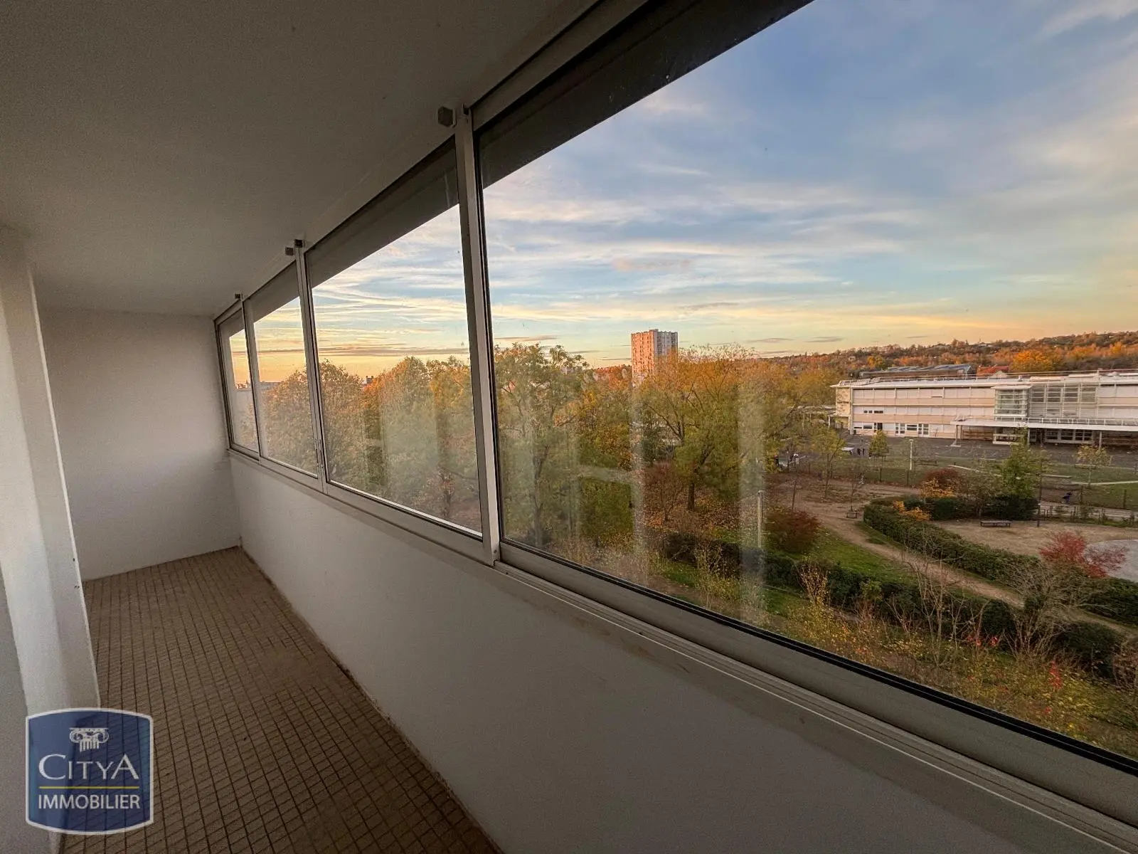 Photo 3 Appartement 4 pièces 82.78m²