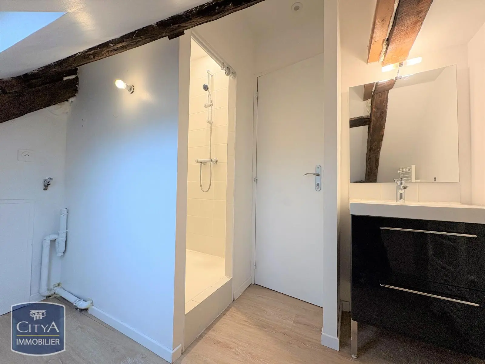 Photo 2 Appartement 1 pièce 18.46m²